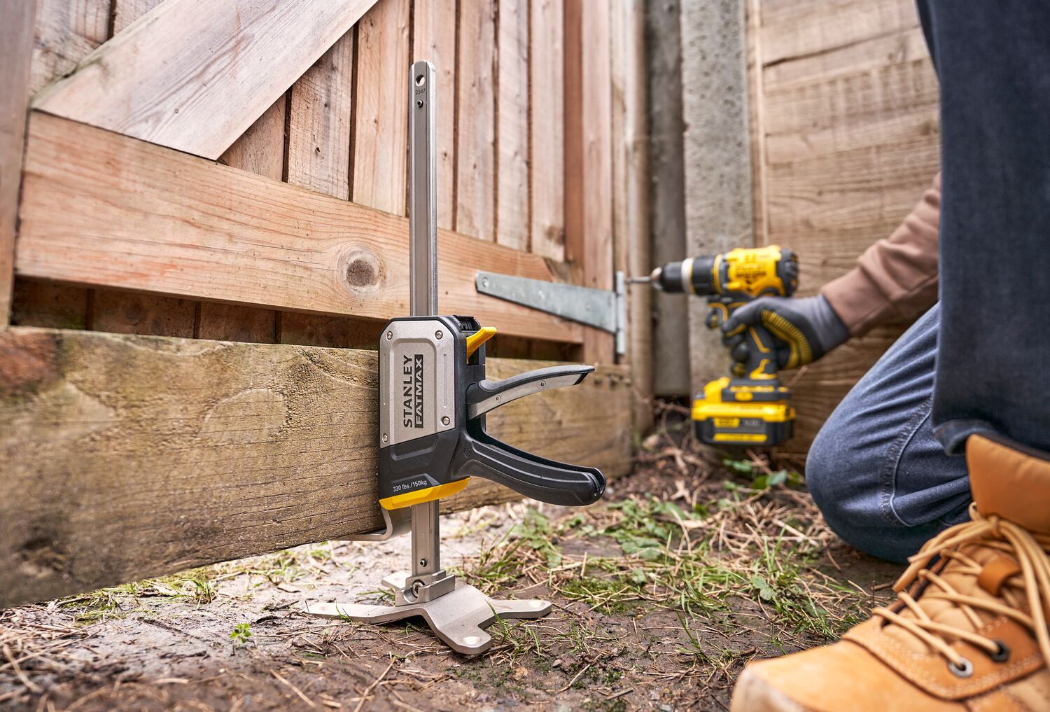 STANLEY FATMAX TradeLift Application Image. Garden Gate Installation